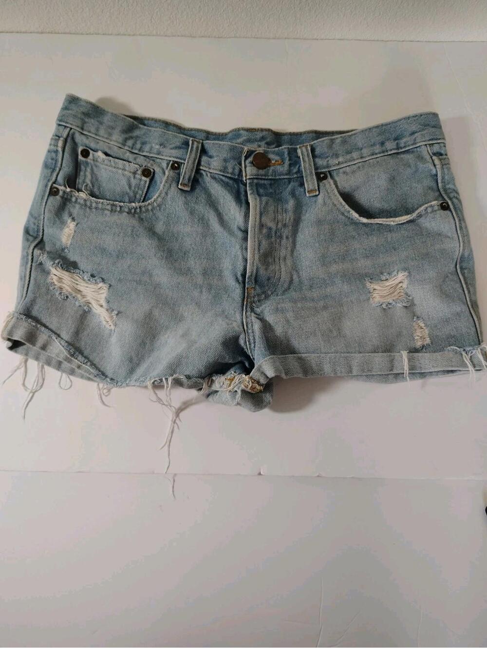 Unbranded Size 32 In Waist Womens Blue  Cotton Mid Wash Distressed Jean Shorts